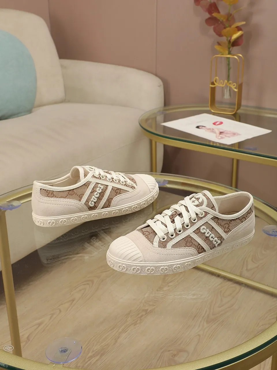 👟👟Ex-factory price 420👟👟 GUCCI~24 The latest double G embroidered low-cut lace-up fashion sneakers, originally developed, the fabric is exclusive double G fabric, the upper is perfectly matched with special craftsmanship, the lining is sheepskin, rubber outsole, size 35 to 40